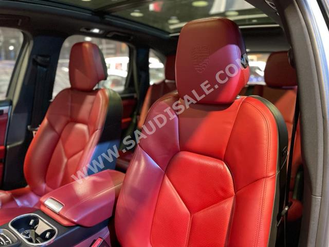 2014 بورش كايين اس