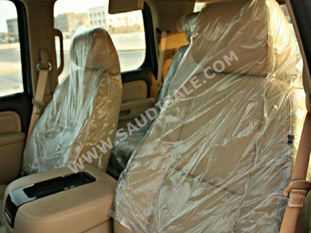 2014 جي ام سي يوكون دينالي