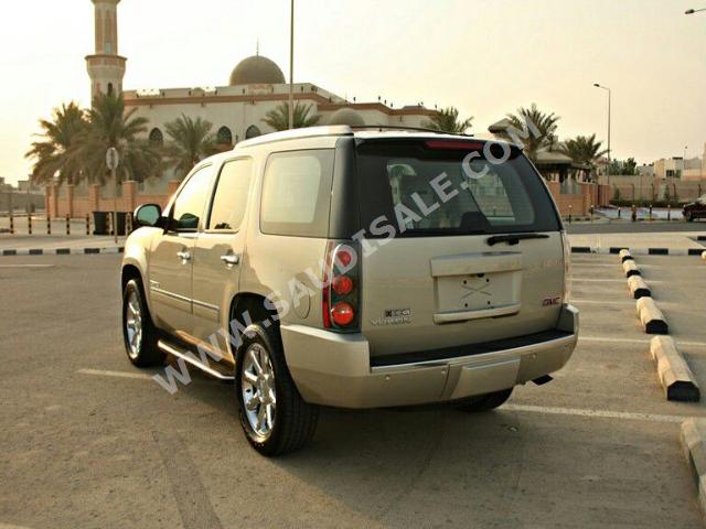 2014 جي ام سي يوكون دينالي