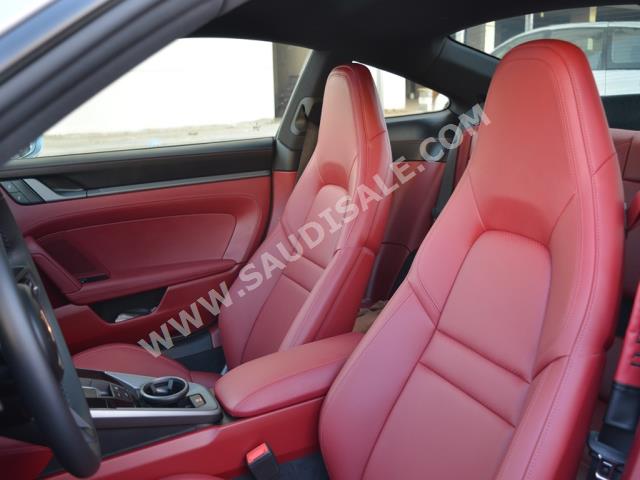 2023 بورش 911 كاريرا