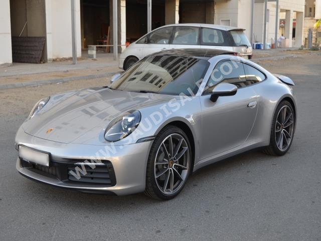 2023 بورش 911 كاريرا
