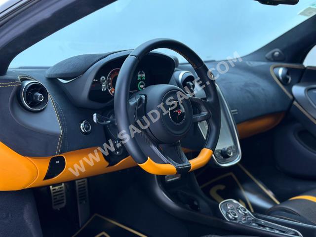 2018 مكلارين 570 اس