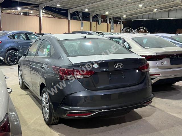 2023 هيونداي اكسنت