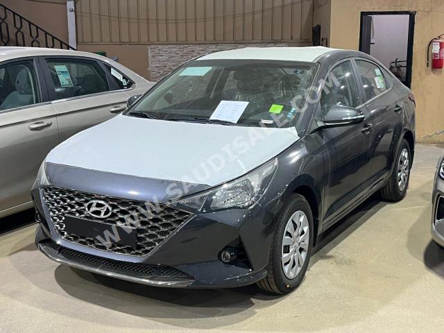 2023 هيونداي اكسنت