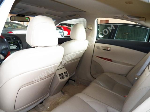 2007 لكزس إي إس 350