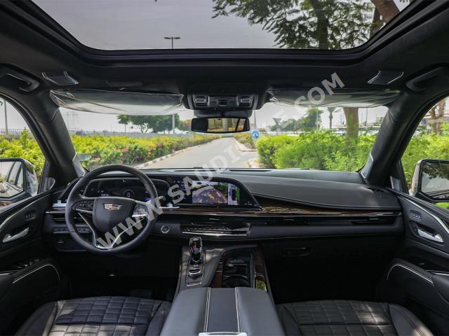 2023 كاديلاك اسكاليد سبورت