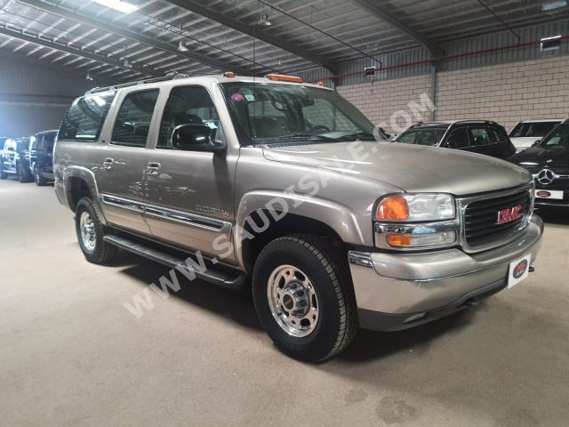 2002 جي ام سي سوبربان