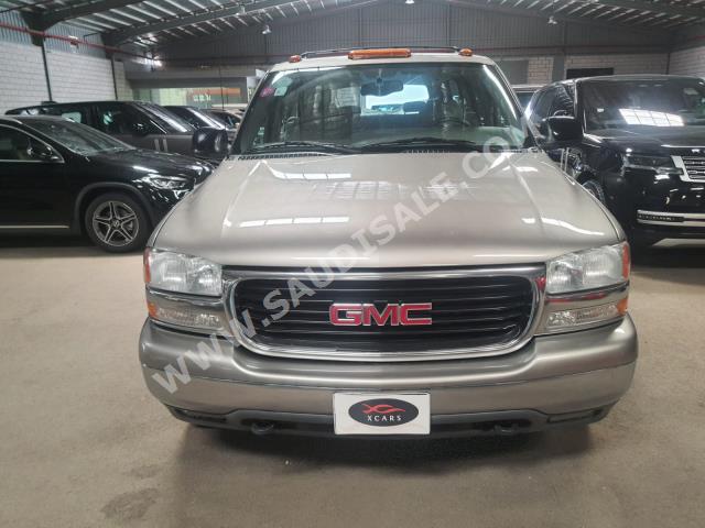 2002 جي ام سي سوبربان