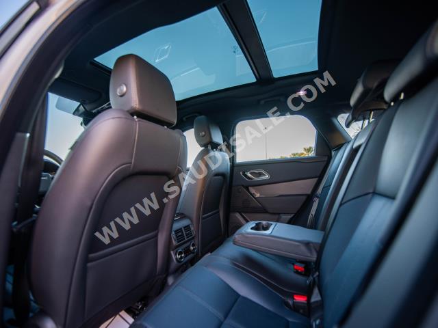 2024 لاند روفر رينج روفر فيلار فيلار