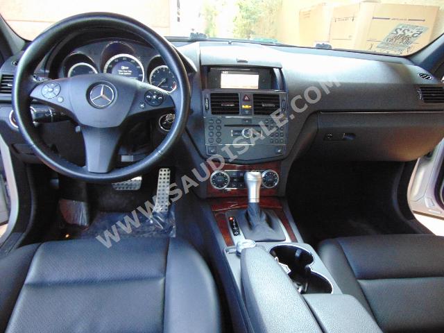 2010 Mercedes-Benz C 300