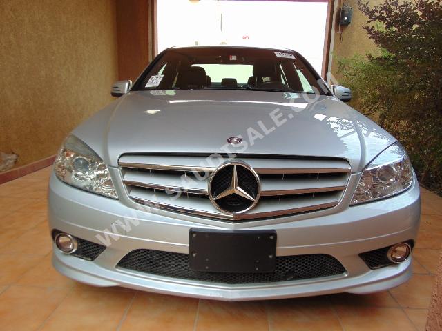 2010 Mercedes-Benz C 300