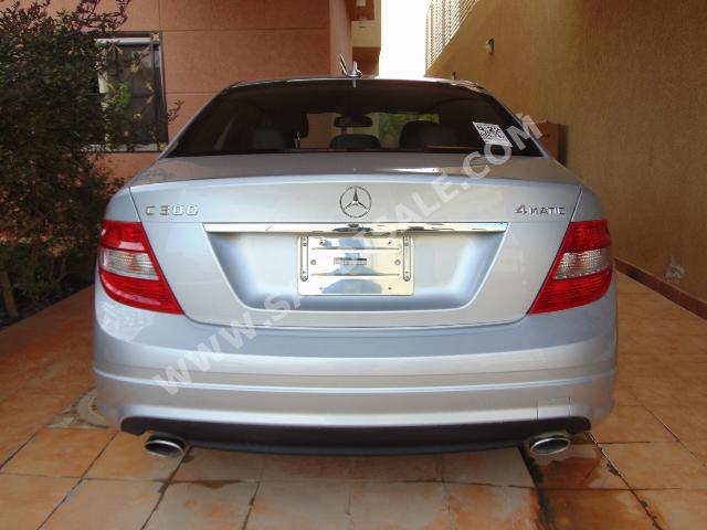 2010 Mercedes-Benz C 300