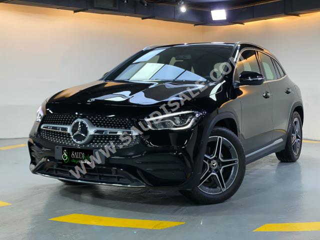 2022 مرسيدس - بنز جي إل أي 200