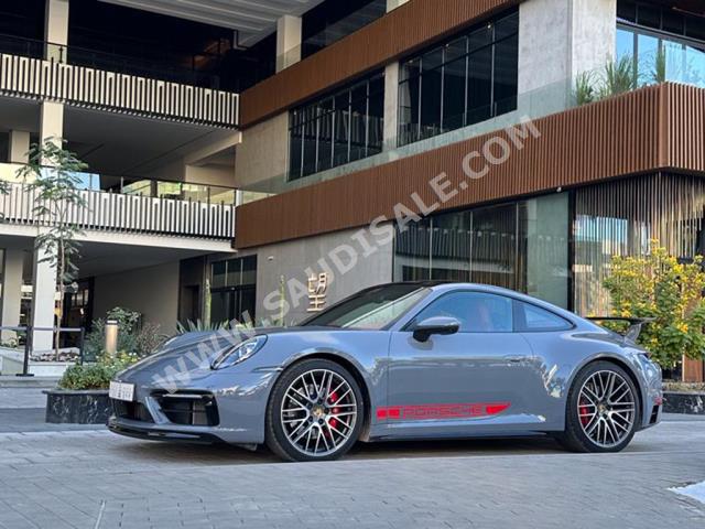 2023 بورش 911 كاريرا اس
