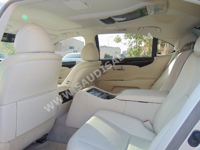 2007 Lexus LS 460 L