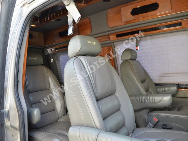 2006 جي ام سي سفانا