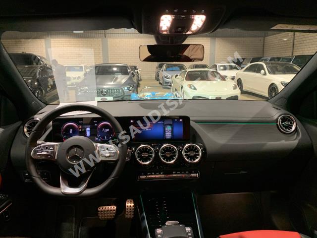 2023 مرسيدس - بنز جي إل أي 200