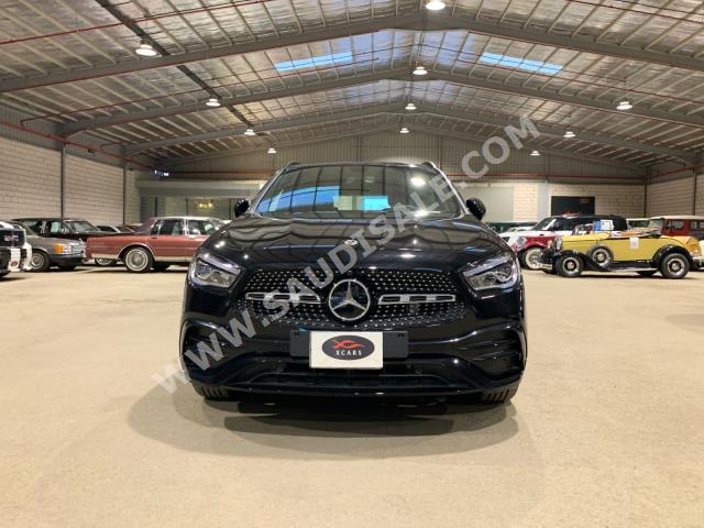 2023 مرسيدس - بنز جي إل أي 200