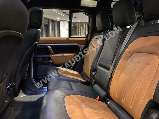 2023 لاند روفر ديفيندر اكس