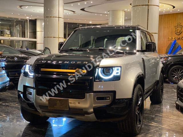 2023 لاند روفر ديفيندر اكس