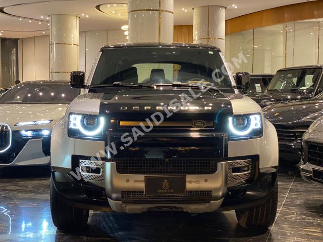 2023 لاند روفر ديفيندر اكس