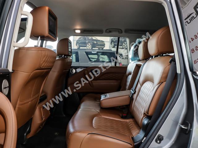 2021 انفينيتي كيو اكس 80