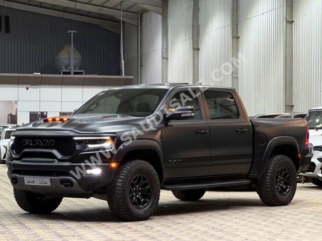 2022 دودج رام تي ار اكس