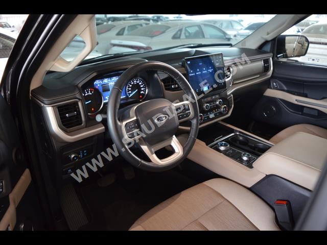 2022 فورد اكسبيديشن اكس ال تي