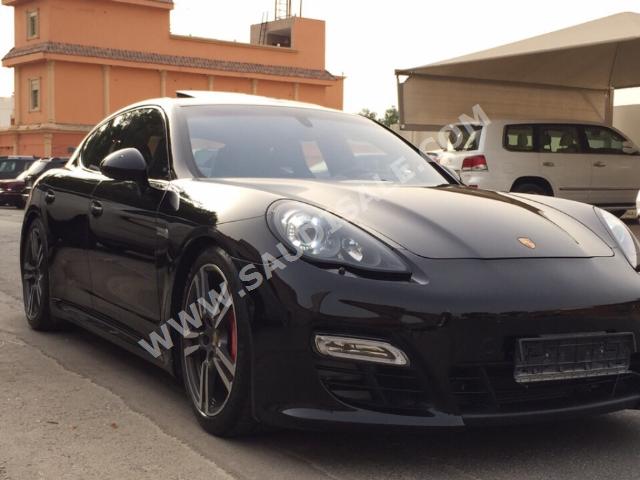 2013 Porsche Panamera GTS