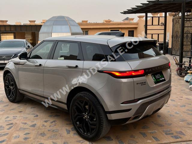 2020 لاند روفر رينج روفر ايفوك داينمك