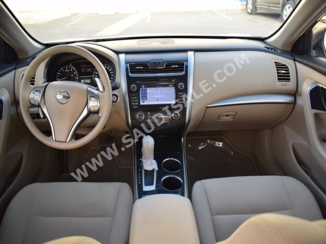 2013 نيسان التيما