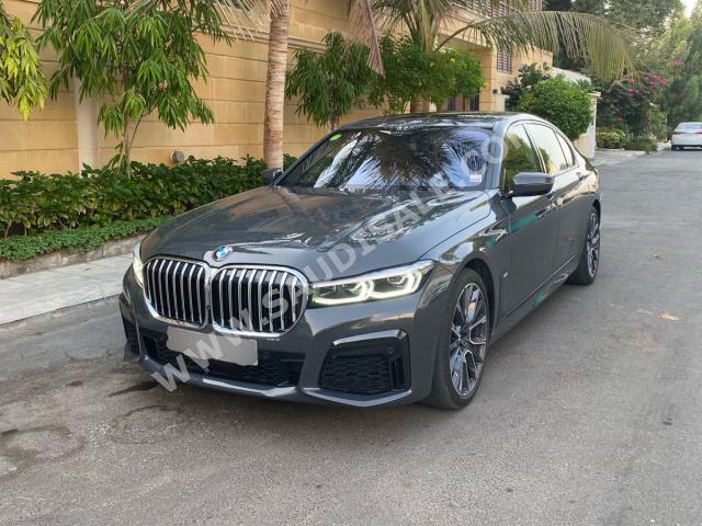 2020 BMW 7 Series 740Li