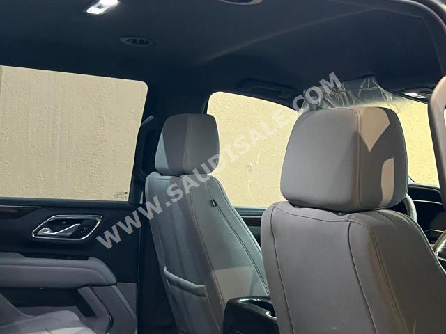 2023 جي ام سي يوكون اس ال اي