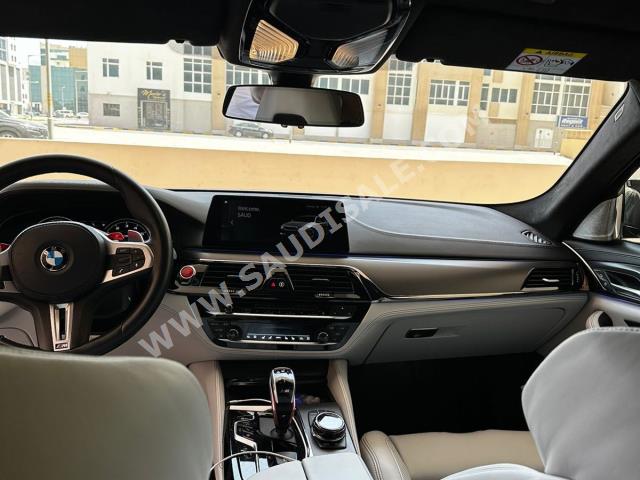 2019 بي ام دبليو الفئة ام إم 5