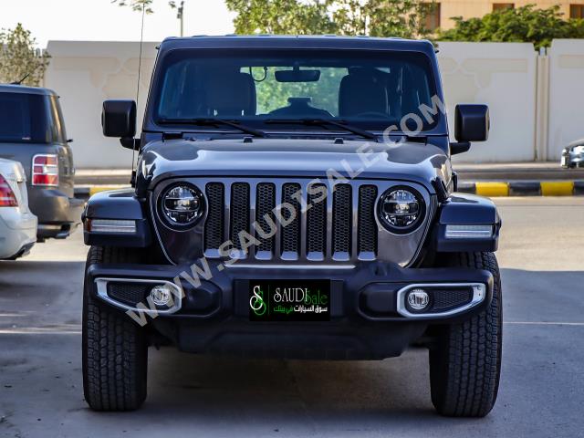 2022 جييب رانجلر صحارى