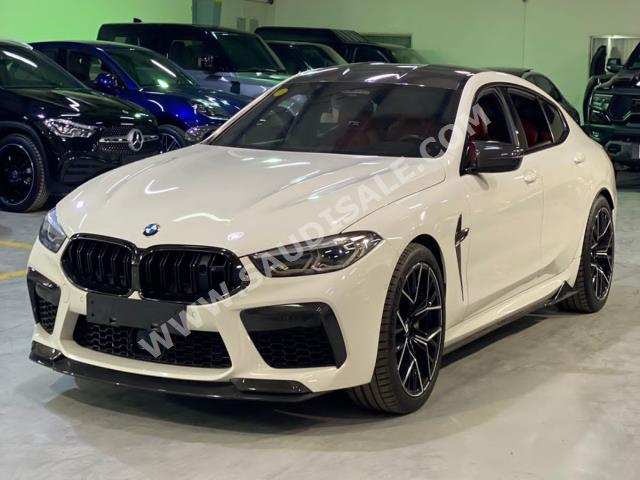 2020 بي ام دبليو الفئة ام إم 8 كومبيتيشن