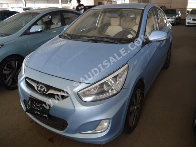 2014 هيونداي اكسنت