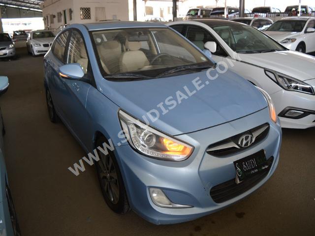 2014 هيونداي اكسنت