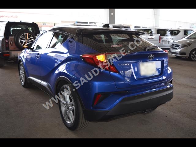 2021 تويوتا سي اتش ار