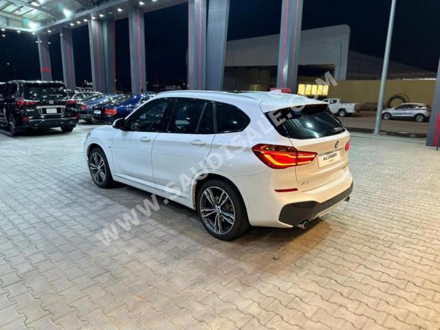 2018 بي ام دبليو الفئة اكس 1