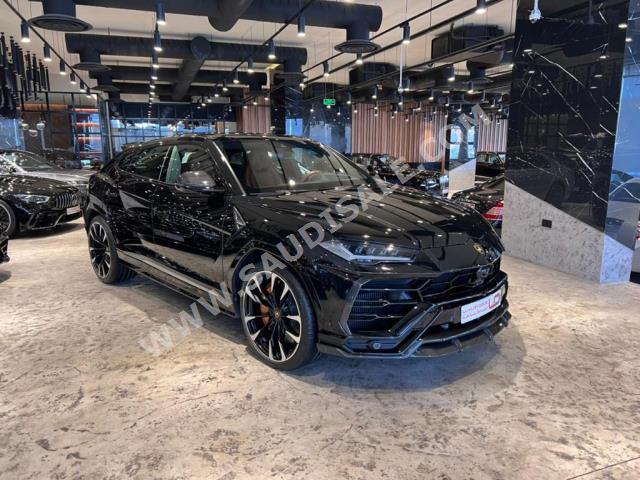 2019 لمبرجيني اوروس