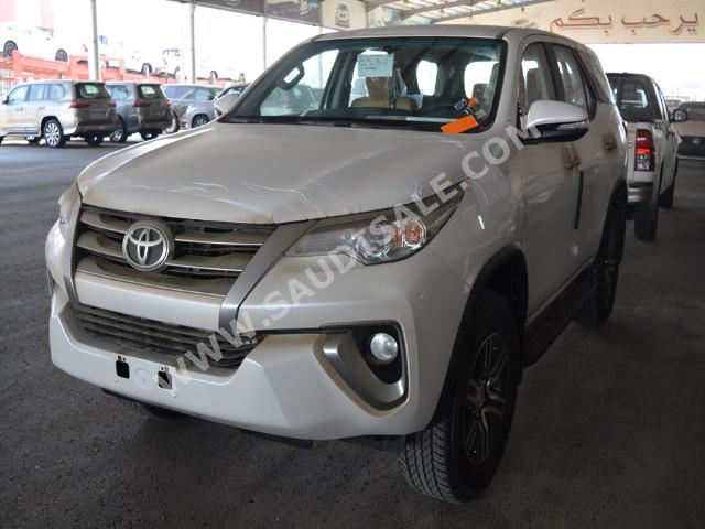 2017 Toyota Fortuner GX