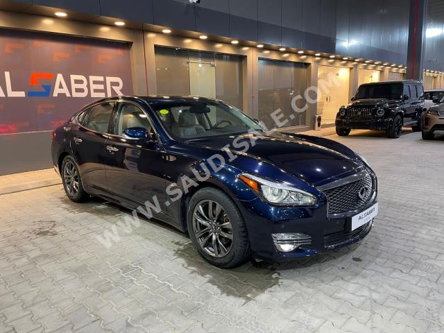 2020 Infiniti Q 70