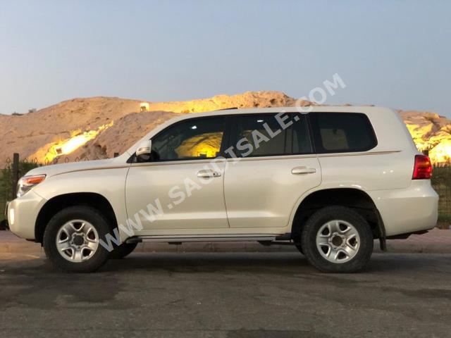 2015 Toyota Land Cruiser GX