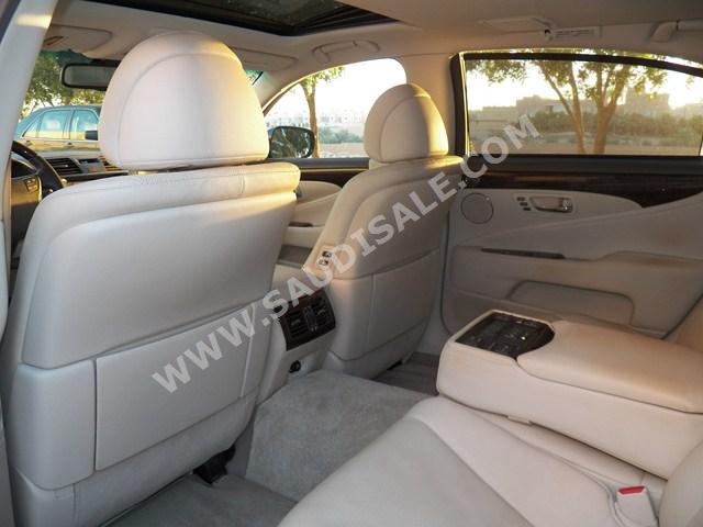2007 Lexus LS 460 L