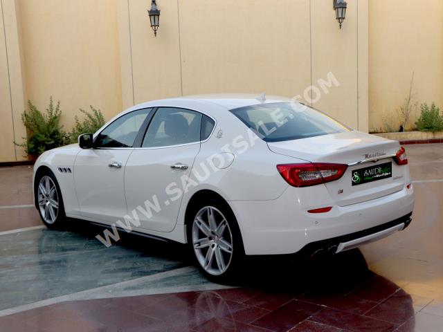 2015 مازيراتي كواتروبورتي إس كيو 4