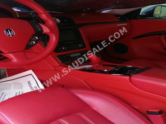 2010 Maserati GranTurismo S