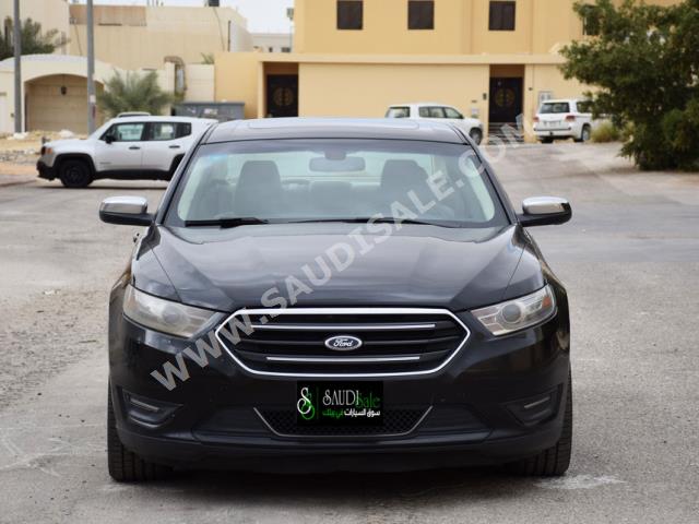 2013 Ford Taurus Limited