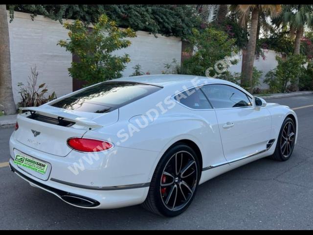 2019 بنتلي كونتيننتل جي تي