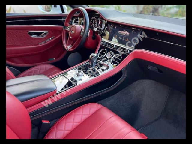 2019 بنتلي كونتيننتل جي تي